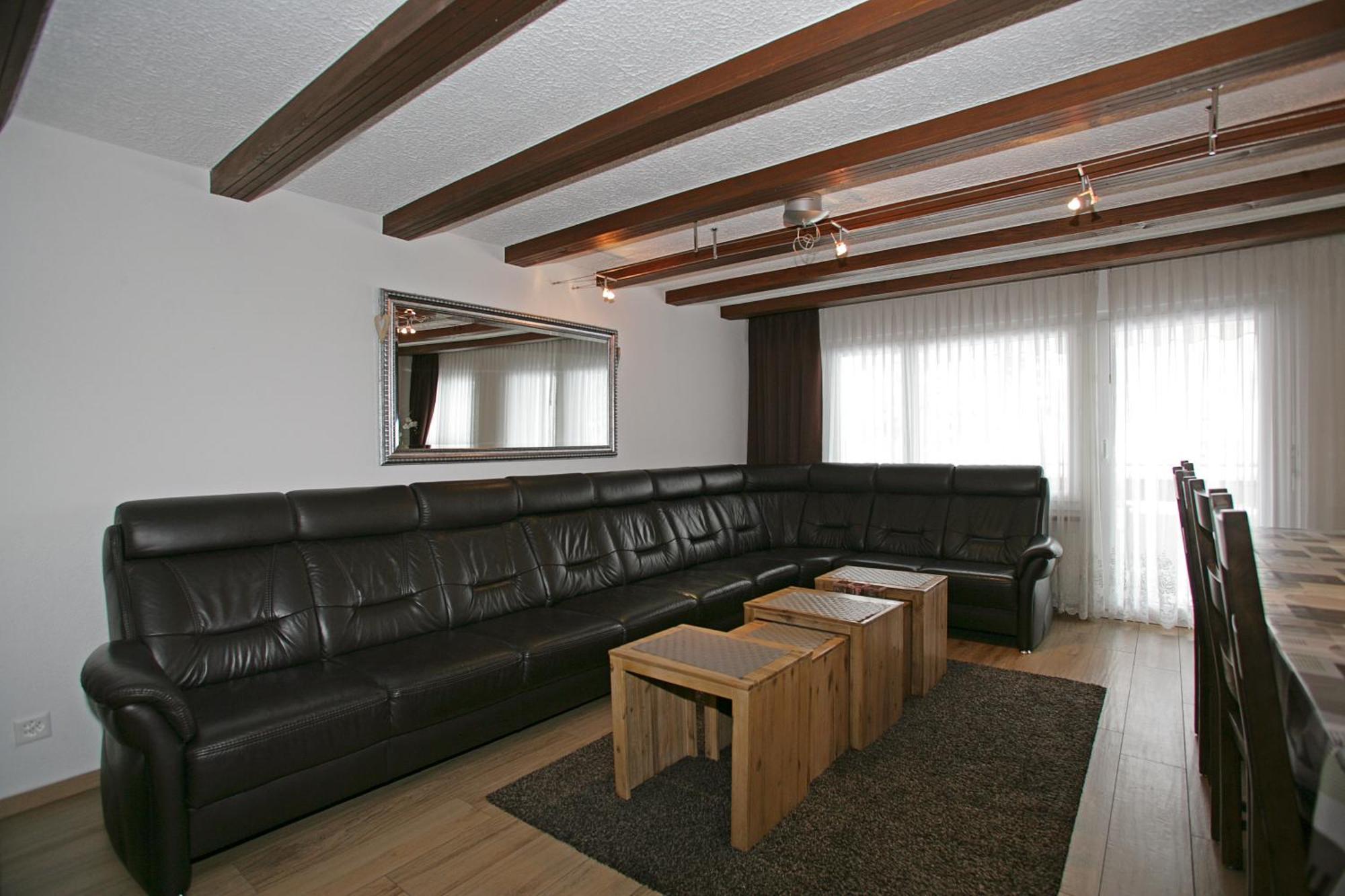 Baron / Baronesse Apartments Loèche-les-Bains Chambre photo